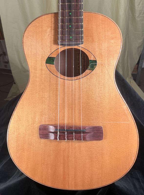 laughlin baritone ukulele